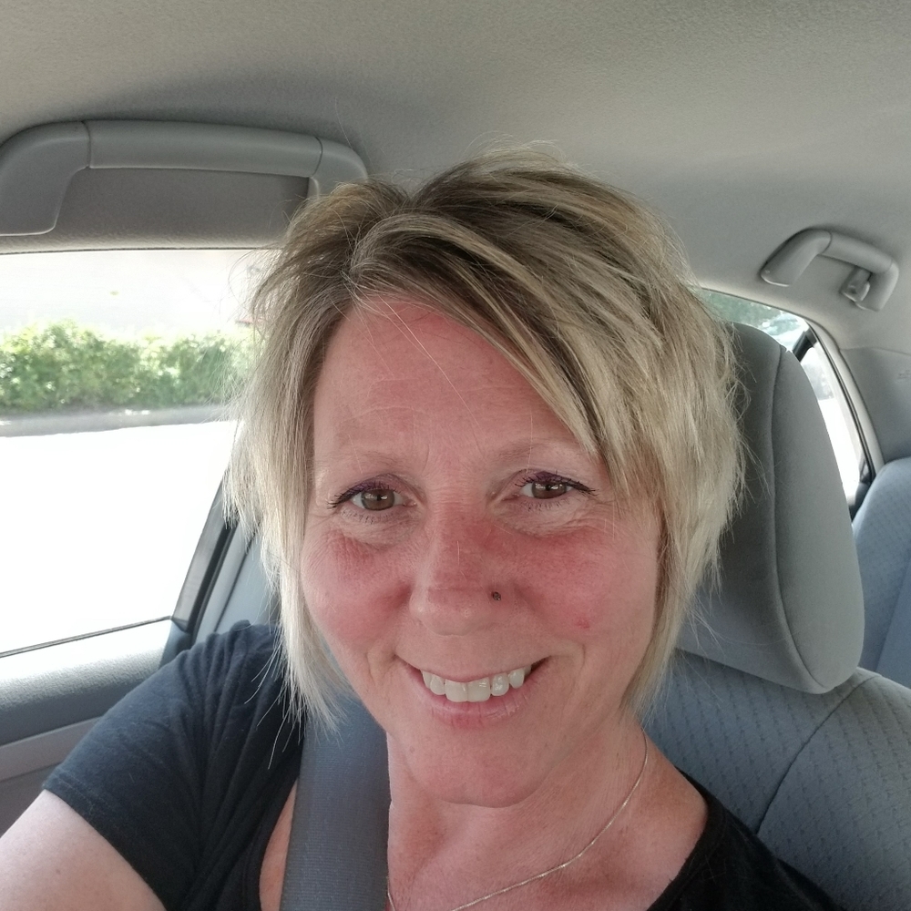 Meet your Posher, Julie